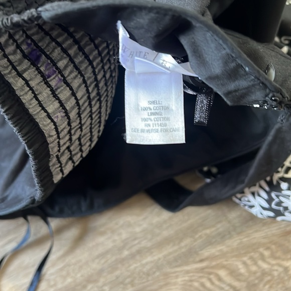 White House Black Market Black and White Strapless Halter Dress Size 6. - Picture 11 of 11